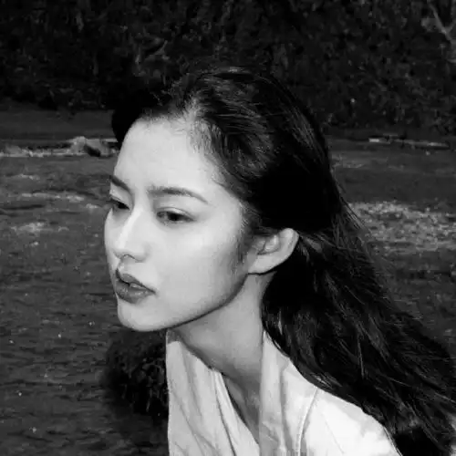 个性女像高清霸气女生头像