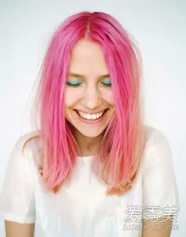 混合染发剂的时髦人士最喜欢推荐10种染发剂