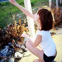 小清新女生qq头像自然气息的女生