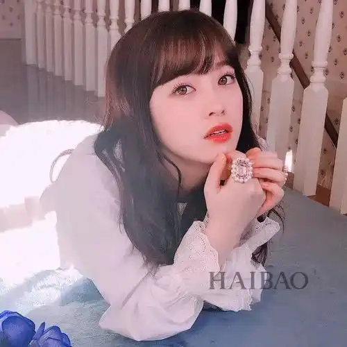 被称千年难遇美少女的桥本环奈,小时候原来更美