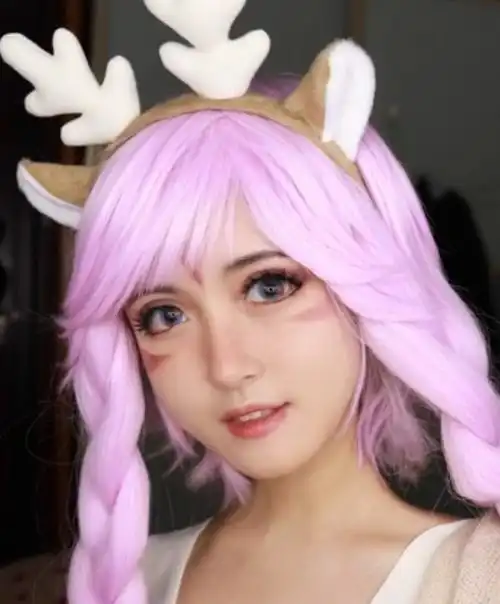 小姐姐仿妆王者荣耀瑶,开头你在逗我玩最后咋变成鹿的