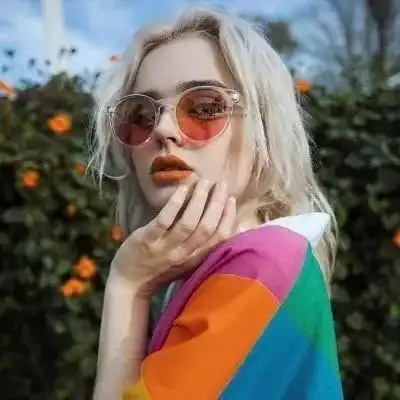 欧美头像丨口红要最浓的,奶茶要最甜的