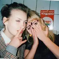 qq头像我很想飞多远都不会累女生欧美风