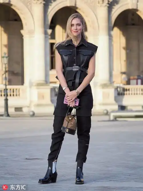 最实用的短靴,还是要买大表姐经典款