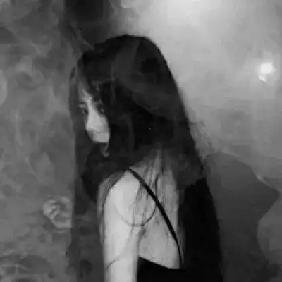 女生头像高清真人黑白女头像