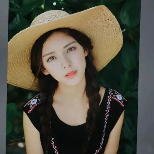 整容买地摊货卖衣服和粉丝撕逼,分手思聪后豆得儿居然过这样