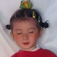 小学生女头像真人好看真人可爱的小学女生头像