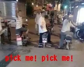 深圳女子乘黑摩的摔落倒地司机趁乱逃跑