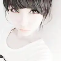 她在非主流女生头像中很火,她叫什么名字