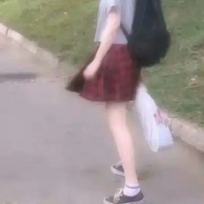 有没有类似这样的女头