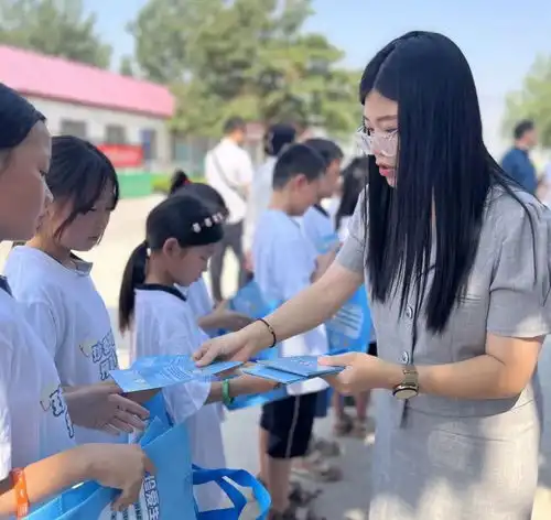 青春护航团魏县县委开展防溺水宣传进校园活动