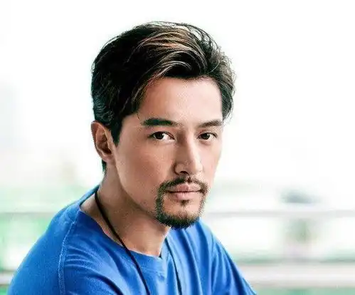 胡歌头像黑白高清胡子