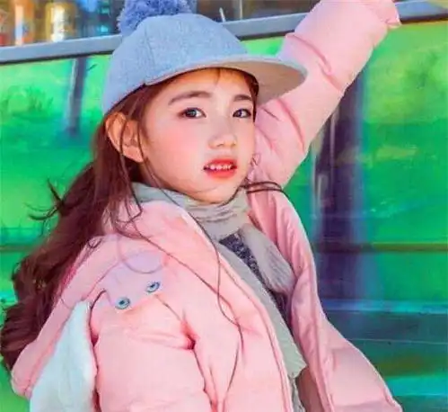 6岁网红女孩停止发育,妈妈的无知,毁了女儿