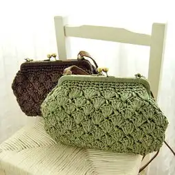 碎花头像女草编包