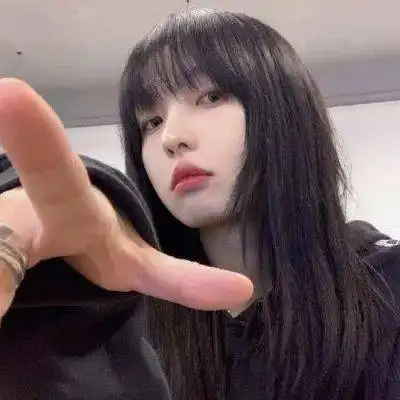 女生头像丨稀里糊涂的一个梦