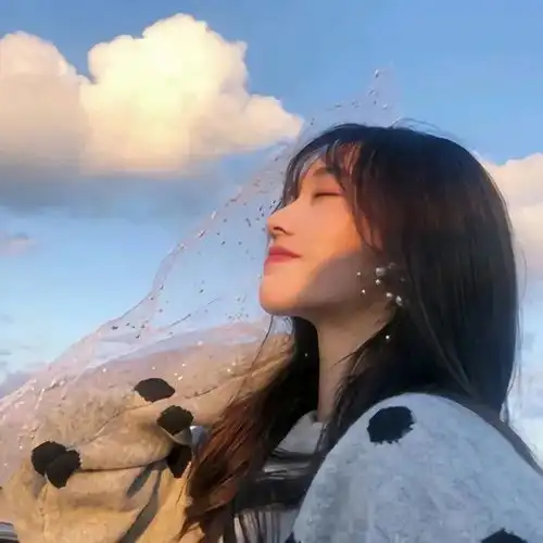 头像靠近我就是晴天
