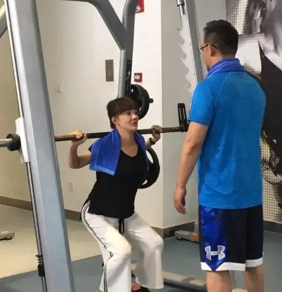 45岁女性微信头像图片大