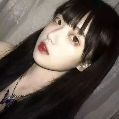 丧气霸气少女来袭别像猫一样的活着