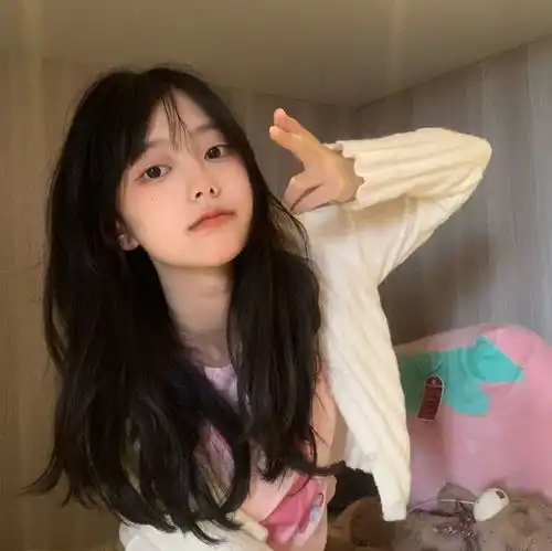 精选优质温柔小众好看的女生头像194