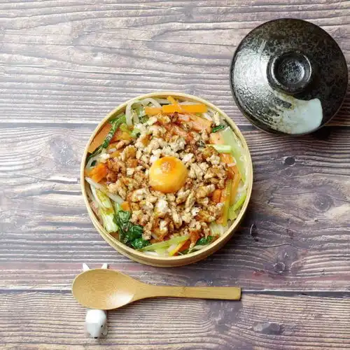 50岁从风尘男子变成工地打工人,网友这样的大叔给我也来一个吧