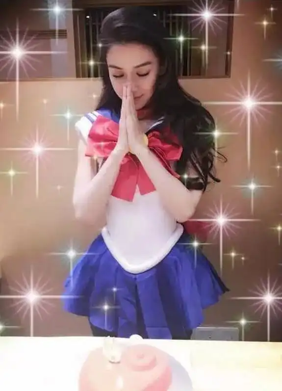 杨幂baby请让开,美少女战士才是真正的带货女王