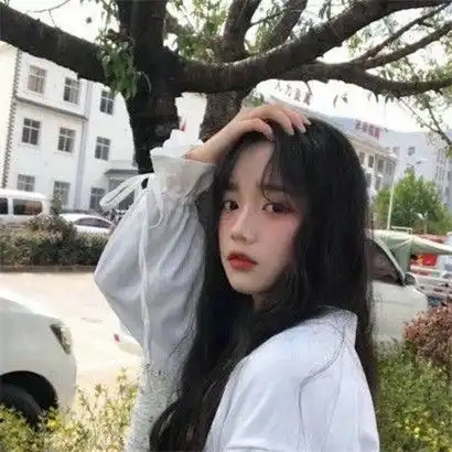 森系文艺范女生头像,浓妆艳抹也没有这清纯吧