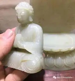 女性戴玉佛有什么好处和玉大叔聊聊女性长期戴玉佛的好处有啥