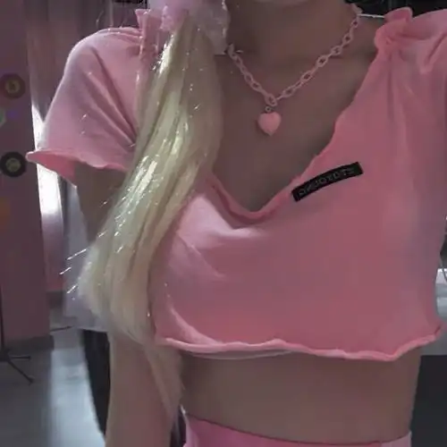 ins风格女生头像每次出门都会做好碰到你的准备不露脸女生头像