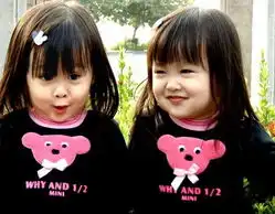 台湾双胞胎小美女最新写真