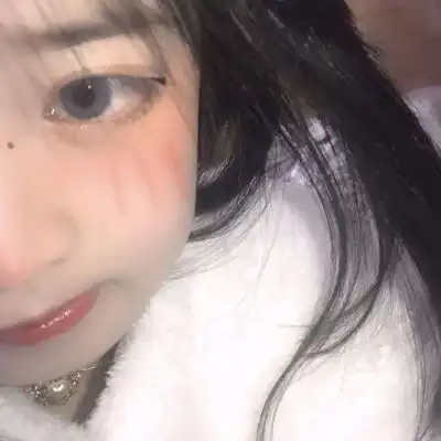 女生头像胶片风微风