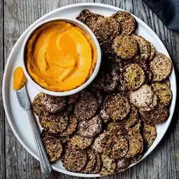 她种的每一颗菜都变成了米其林星级创意素食