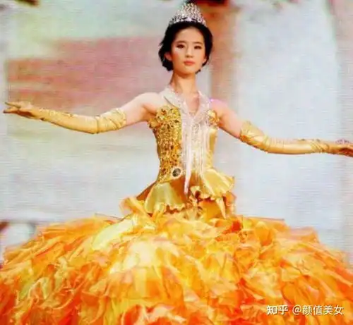 盘点八届金鹰女神,刘亦菲李小璐迪丽热巴女神风范