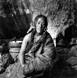 牛场藏族妇女怀旧影像摄影师拍38年抗战时四川套图第6张