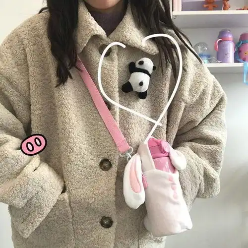 网红太阳花熊猫玩偶胸针抖音ins可爱卡通配件女学生毛绒佩饰胸章