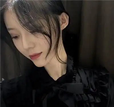 qq头像女2018最新版霸气帅气