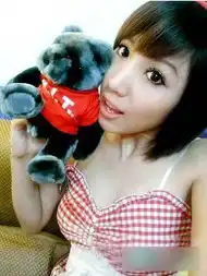 90后女孩公开找男友标准被网友炮轰脑残