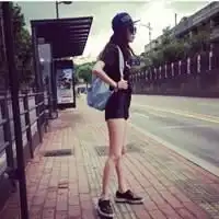 背包的姐妹头像害怕的东西有很多,最怕你离开我
