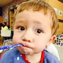 微信头像女生小孩呆萌小