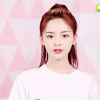 杨超越星盘分析命中注定的锦鲤本鲤