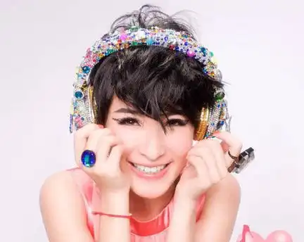 这些年我们一直在坚持做一件事让梦想的声音发光,发亮网易订阅