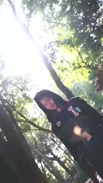 真人版吃鸡游戏想舔美女秘书的盒子,做你的白日梦去了