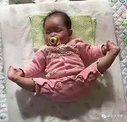 宝宝们的奇葩睡姿,跳墙,做体操,哈哈