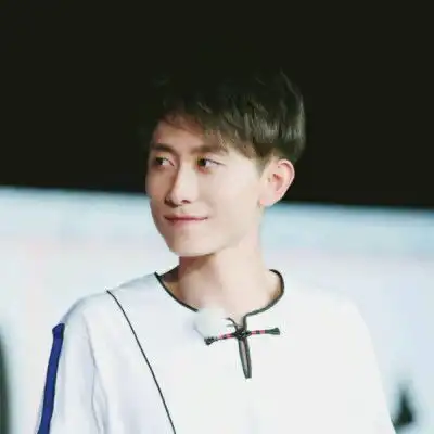 张一山头像图片大全最新高清张一山图片大全最帅