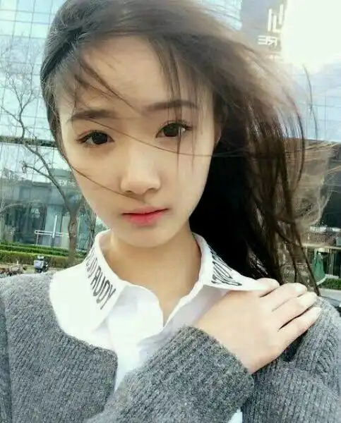 农村的美丽女孩,第二张让人惊艳