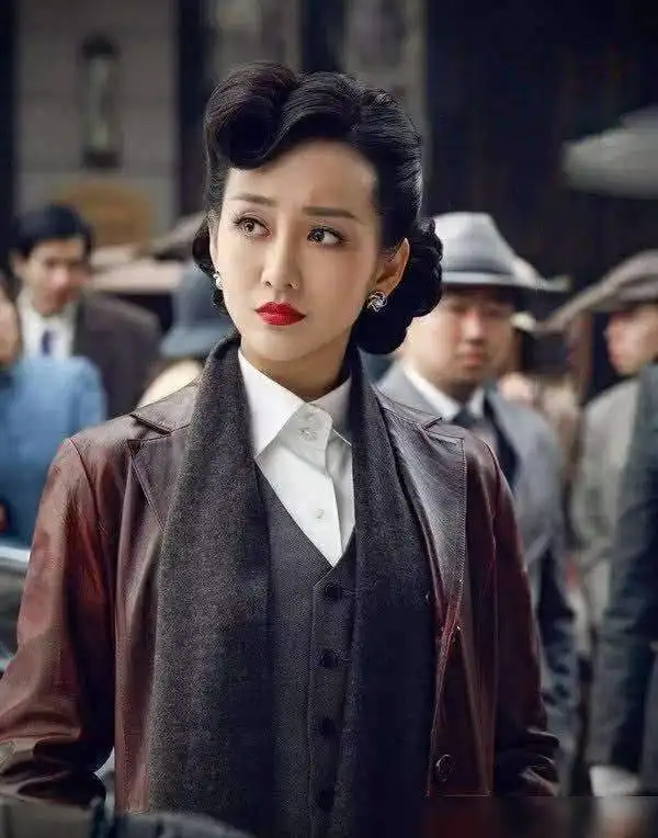 王鸥北京复式大豪宅,活动与休息互不打扰,风格凌乱但又随意