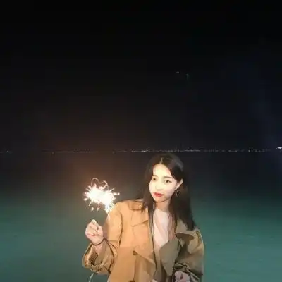 女生头像禁欲高冷霸气图