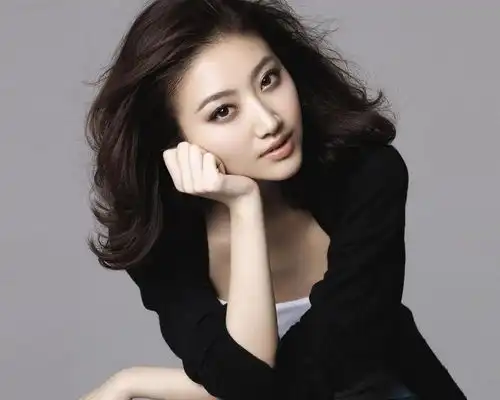 生性强悍暴躁,但还是有钱有爱,富贵到老的3大生肖女