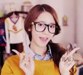 李小璐机场表演蠢萌平地摔,而我只看到了她的造型潮出天际看看女星眼镜造型的正确打开方式