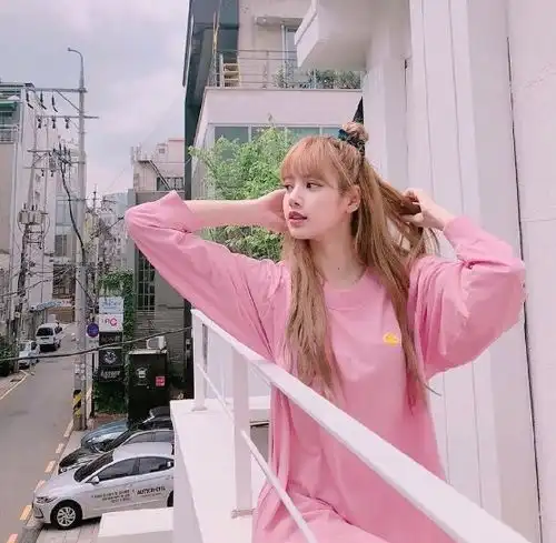 自闭头像女自闭症女孩