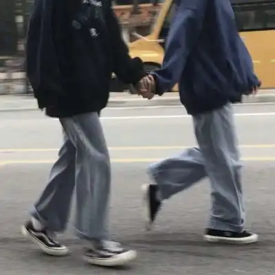 超优质闺蜜女头部位ins